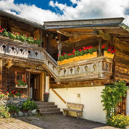 Hinterglemm Kitzbueheler Alpen Salzburg * Saalbach-Hinterglemm